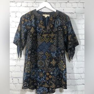 Michael Kors mosaic top